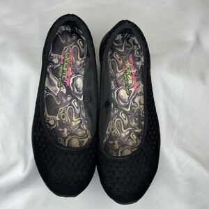 ✨ Steal the Show with These Sassy Black Memory Foam Skechers! ✨ Women’s Size 8.5